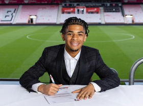 Official : Talented defender of Nigerian descent signs scholarship deal with Bournemouth 
