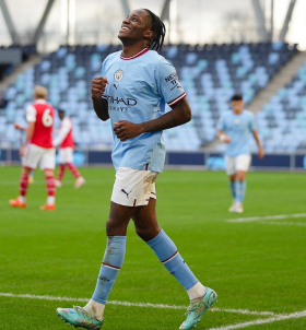 PL2 : Red-hot Mebude at the double for Manchester City in 6-0 rout of Arsenal 