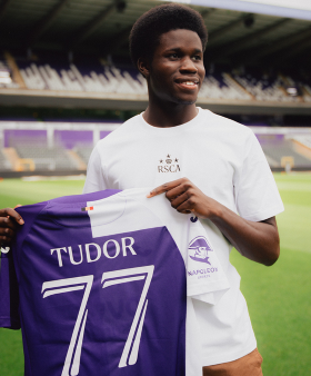 Official: Chelsea alum of Nigerian descent joins Belgian giants Anderlecht