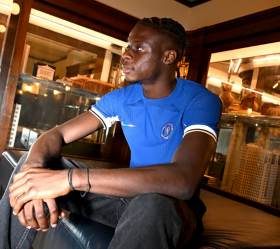 Pochettino runs the rule over Chelsea's brand new signing Ugochukwu in Chicago