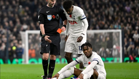 'You don't dive in' - Michael Owen agrees with the referee's decision to send off Tottenham fullback Udogie