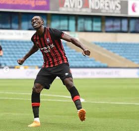 EFL Trophy : Ipswich's ex-Flying Eagles invitee scores as Arsenal's unbeaten start to season ends