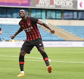 EFL Trophy : Ipswich's ex-Flying Eagles invitee scores as Arsenal's unbeaten start to season ends 