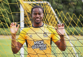 Official: Arsenal youth product Okenabirhie offered new contract by Cambridge United