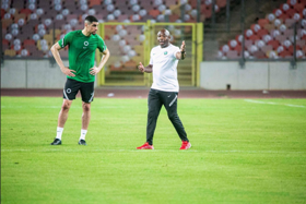 Local or foreign coach for Super Eagles : Amuneke says let the will of Nigerians prevail 