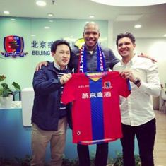 (Photo Confirmation) Nigerian-Brazilian Striker Dom Joins Beijing Enterprises Group 