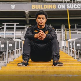 Versatile CB who has committed international future to Nigeria joins Hull City from Sunderland academy
