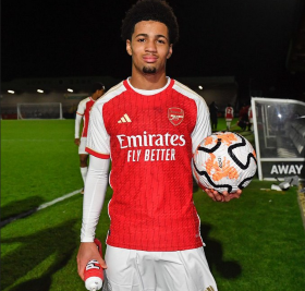 Nwaneri nets brace, full debut for 18yo Nichols as Arsenal thrash Bolton in Carabao Cup