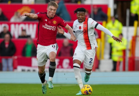 'In all honesty' - Warri-born ex-Man City defender backs referee's decision to book Man Utd coach