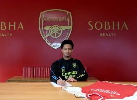 Confirmed: Premier League's youngest debutant signs professional contract with Arsenal 