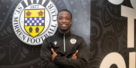 Official: St Mirren loan in Shrewsbury Town's Irish-Nigerian attacking midfielder Idowu