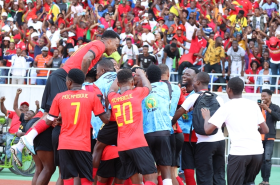  Mozambique v Nigeria at risk of cancellation as Mambas players refuse to train for two days over pay row