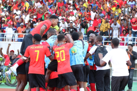 Mozambique v Nigeria at risk of cancellation as Mambas players refuse to train for two days over pay row