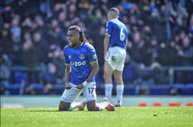 Iwobi overtakes Everton's Nigerian hero in minutes played in Premier League