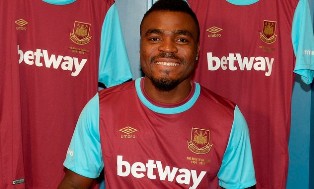 Official : Emmanuel Emenike Seals West Ham Loan Move