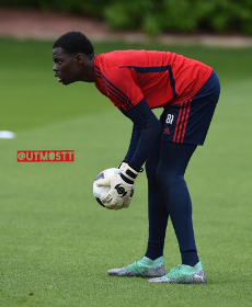 Teenage Nigeria-eligible goalkeeper returns to Arsenal training after more than a month out with injury 