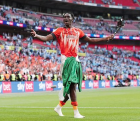 Luton Town confirm squad numbers for two Nigerian players ahead of inaugural PL season