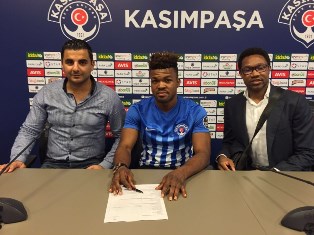 Turkish Club Kasimpasa Loan In Esperance Striker Emem Eduok