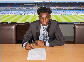 (Photo Confirmation) Nigerian Midfielder Pens Two-Year Contract With Birmingham City