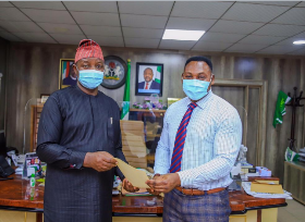 President Muhammadu Buhari Appoints Ex-Everton Striker Amokachi Special Assistant, Sport