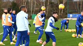 Photo: Chelsea Coach Lampard Runs The Rule Over Faustino Anjorin Pre-Everton