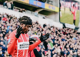 Team of the Week honours for Nigeria-eligible duo PSV's Nonso and Swansea's Obafemi