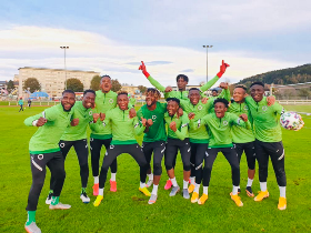 'Somebody Can Play No. 6' - Rohr Reveals Midfield Roles For Semi Ajayi, Awaziem Is A Possibility