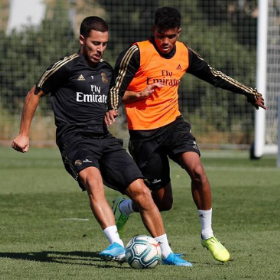 Real Madrid Coach Zinedine Zidane Runs The Rule Over Versatile Nigerian Midfielder