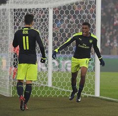 Iwobi Scores First Headed Goal Of Senior Career As Arsenal Stroll Past Crystal Palace