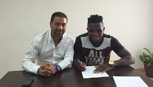 Official : Isaac Success Extends Granada Contract Until 2019