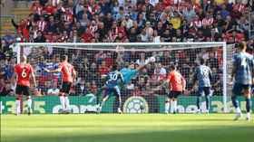 'Brilliant stop' - 1994 AFCON winner refuses to criticize Saka after world-class save by Southampton GK