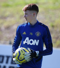 Manchester United Goalkeeper Signs New Contract