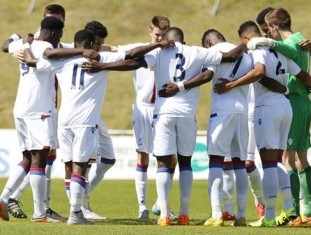 Versatile Nigerian Defender Tariq Ossai Signs New Deal With Crystal Palace