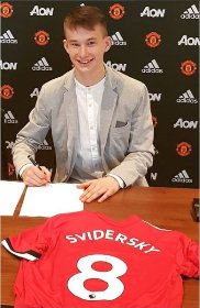 (Photo Confirmation): Man Utd Beat Arsenal, Chelsea, Liverpool To Slovakian Midfielder