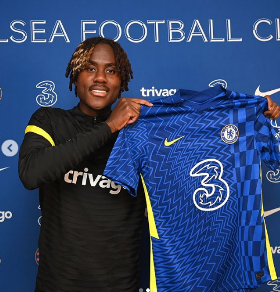Done deal : African eligible defender signs new long-term contract with Chelsea 