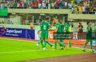 Obi Mikel Admits Super Eagles Were Lucky Vs Zambia, Praises Iwobi