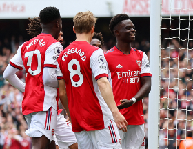 Nigeria-eligible midfielder unused substitute for Arsenal in 3-1 win against Manchester United