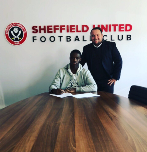 Photo Confirmation : Exciting Nigerian Winger Completes Transfer To Sheffield United