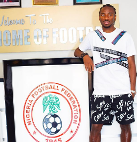 Photo : Ex-Gunner Nwakali visits NFF office amid talk of 'switching international allegiance' 