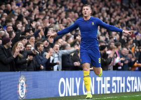 Ex-Arsenal star makes transfer decision on released Chelsea midfielder of Nigerian descent