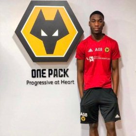 Official : Promising Nigerian Midfielder Joins Wolverhampton Wanderers