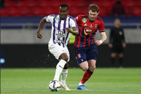 Ujpest star Onovo reveals he supports Man Utd; speaks on contract situation, Super Eagles Ambitions, winning Hungarian Cup