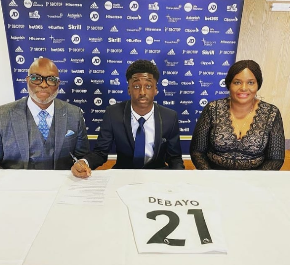Photo : Man Utd, Chelsea, Spurs target Debayo completes move to Leeds from Watford academy