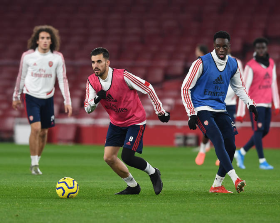 (Photo) Arsenal Coach Arteta Runs The Rule Over Olayinka, Two Other Nigerian Young Stars Pre-Chelsea