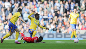 'Bissouma couldn't help himself' - Ekoku on penalty given away by Brighton star vs Liverpool