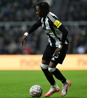 Confirmed: Nigerian forward signs new deal with Newcastle United ahead of next season