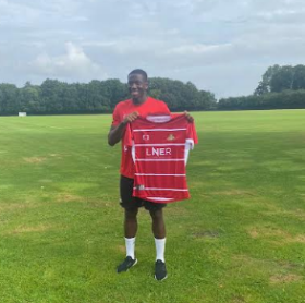Breaking : Doncaster Rovers sign former Arsenal defender of Nigerian descent, jersey no. revealed