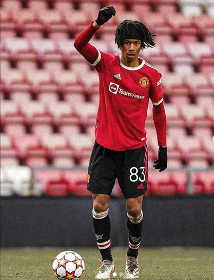 Red-hot midfielder Oyedele returns to Man Utd youth team matchday squad