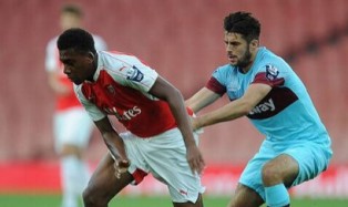 Alex Iwobi Celebrates Super Eagles Call  - Up With Second Goal Of The Season