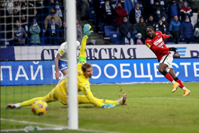 Spartak Moscow coach provides update on injury suffered by Chelsea-owned winger Moses